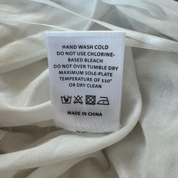 NWT Cult Gaia Cove Cup Up Crochet Pants in White - Picture 6 of 9